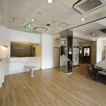 Isesaki Harvest Hotel Bagian luar foto