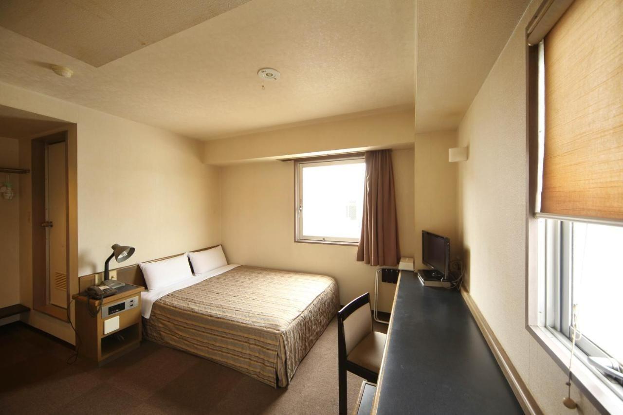 Isesaki Harvest Hotel Bagian luar foto