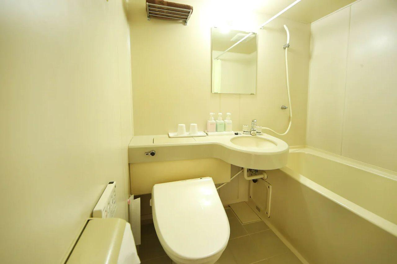 Isesaki Harvest Hotel Bagian luar foto